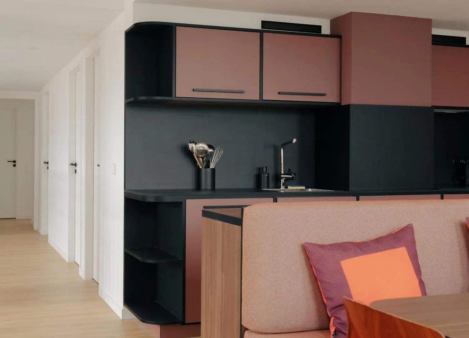 Hotel apartamentowy Edgar Suites Hameau - Porte De Versailles Paryż